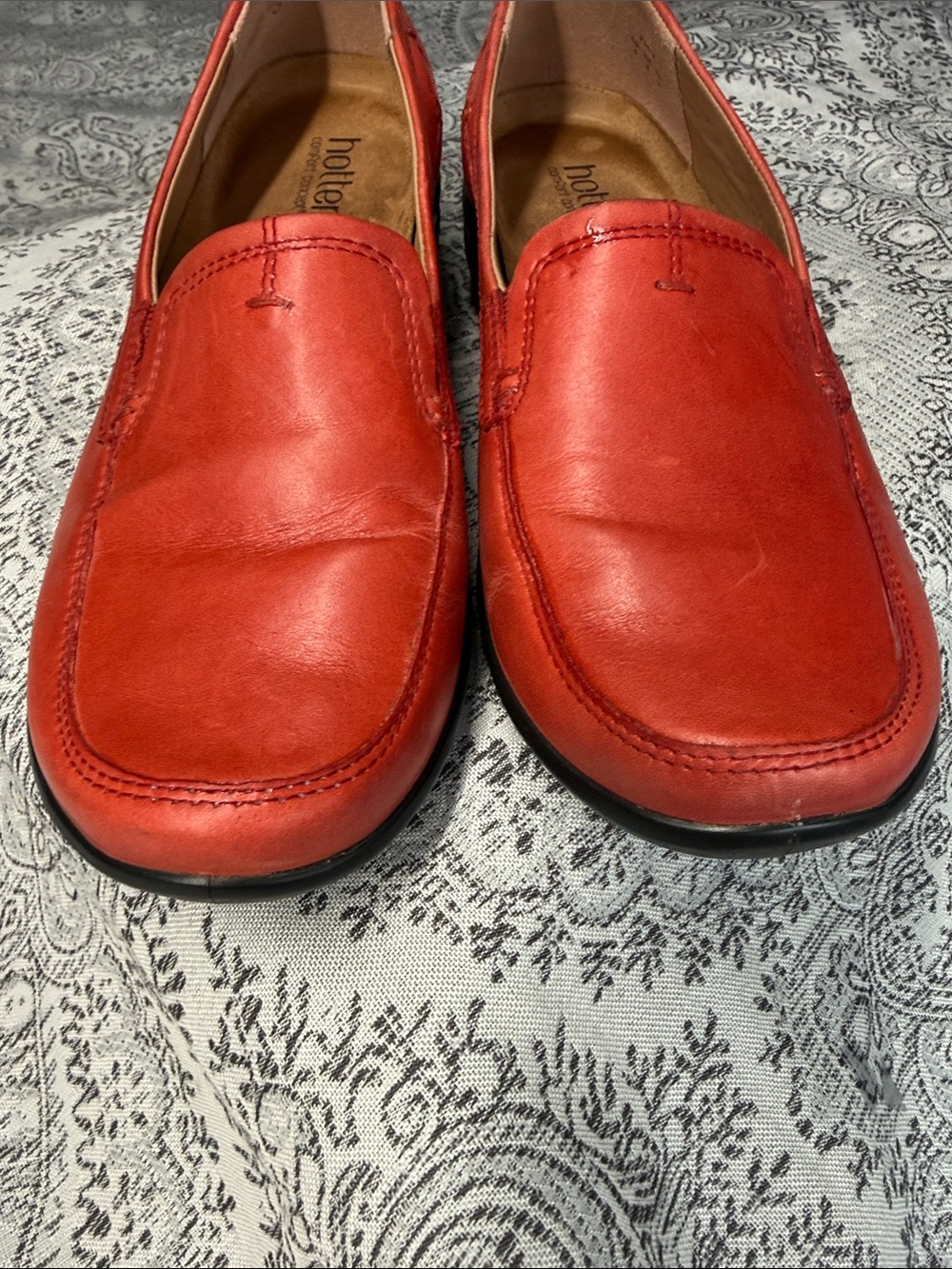 hotter Red Leather Slip-On Loafers - Vibrant Red - Size 8 - Picture 4 of 4